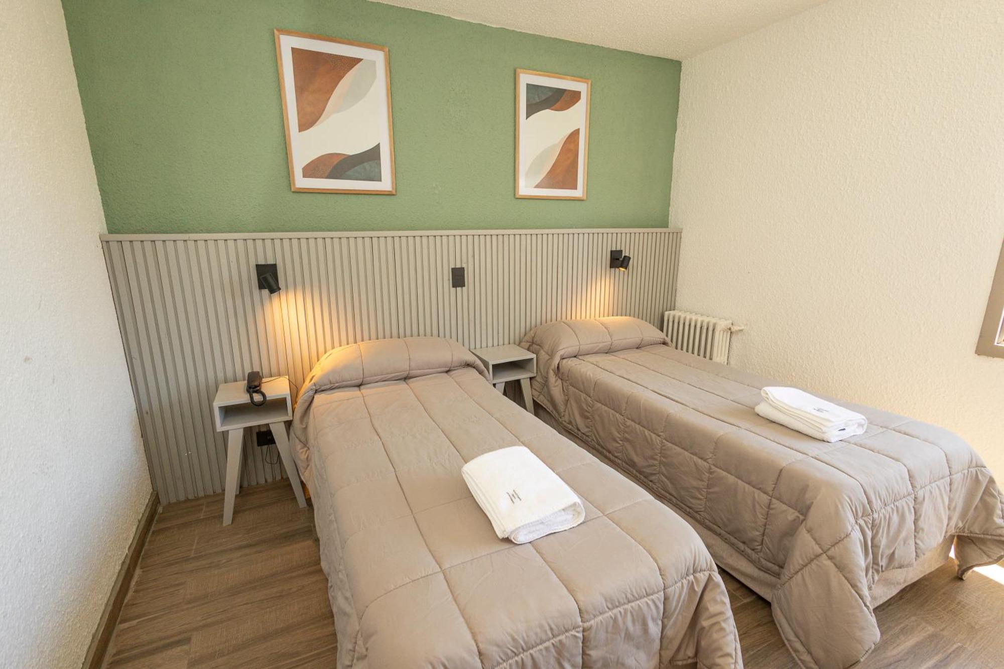M382 Hotel Bariloche Bagian luar foto
