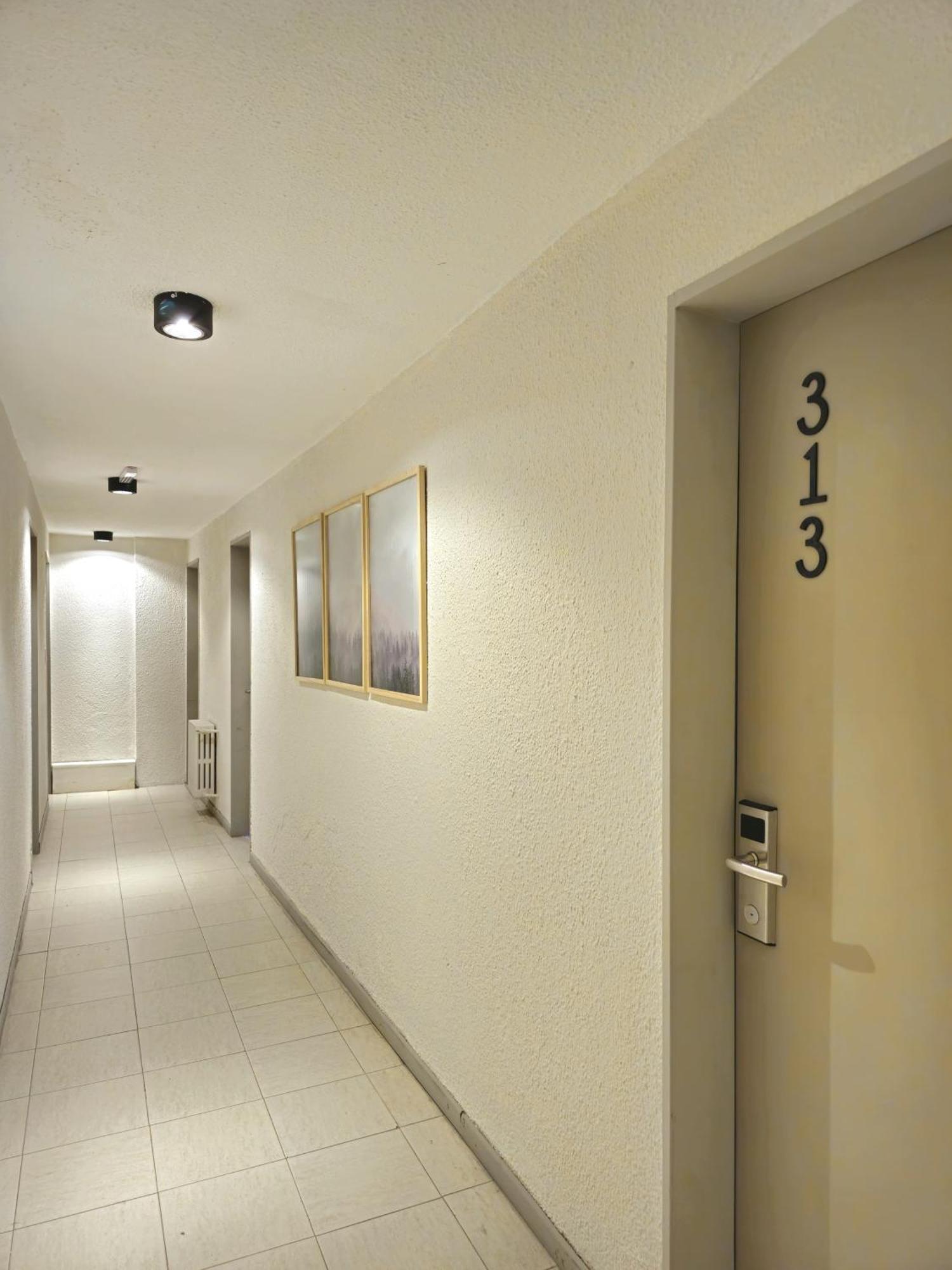 M382 Hotel Bariloche Bagian luar foto